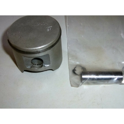 PISTONE SPINOTTO FASCIA MOTOSEGA JONSERED CS2153  525470102 ORIGINALE 