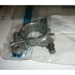 POMPA OLIO  MOTOSEGA JONSERED 2186 2188 HUSQVARNA  385 390 ORIGINALE 503521305